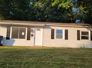 1070 Lakewood Dr, Harrisburg, PA 17109