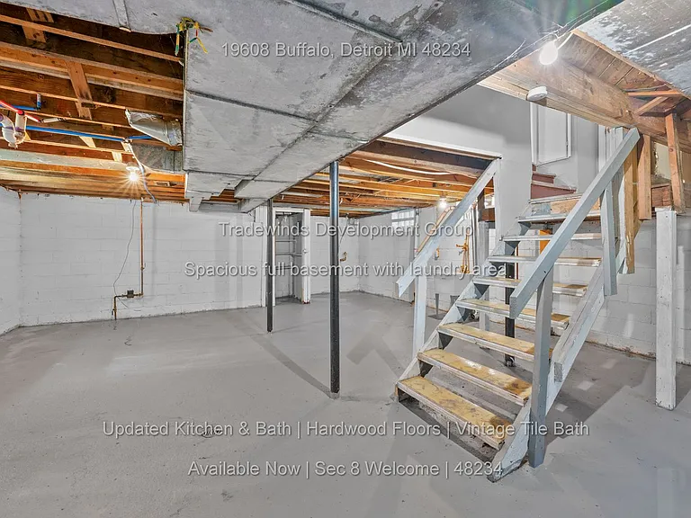 19608 Buffalo St — Photo 12