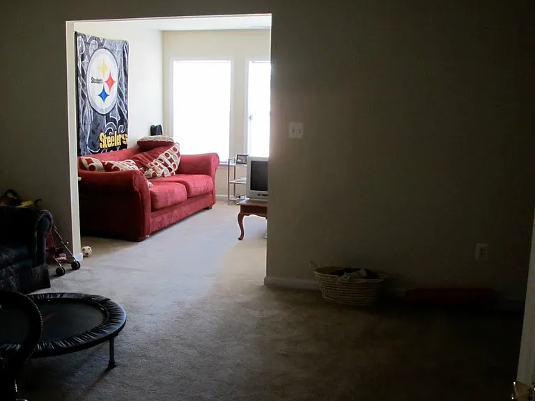 943 Monet Dr — Photo 25