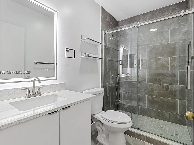 9187 Fontainebleau Blvd #405-5 — Photo 7