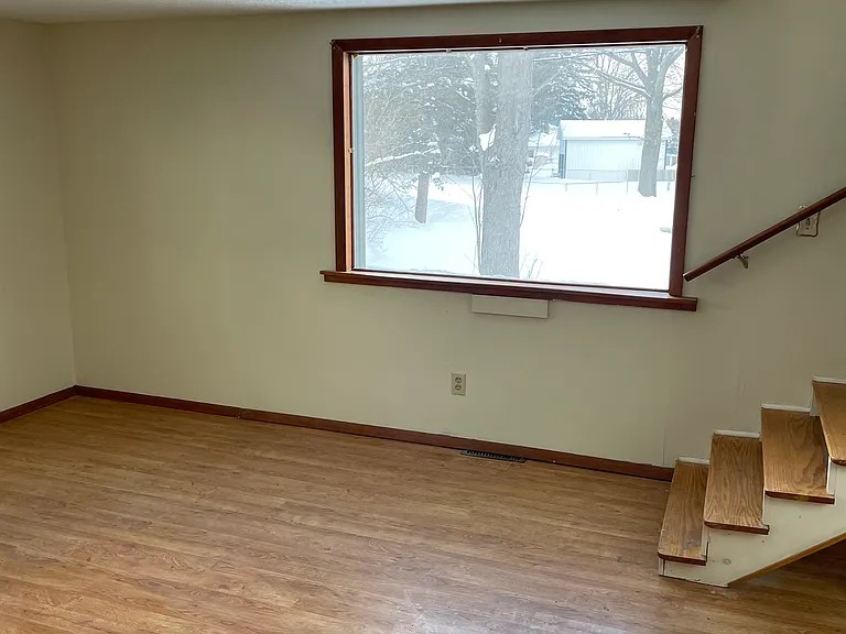 6644 Taylor Rd — Photo 7