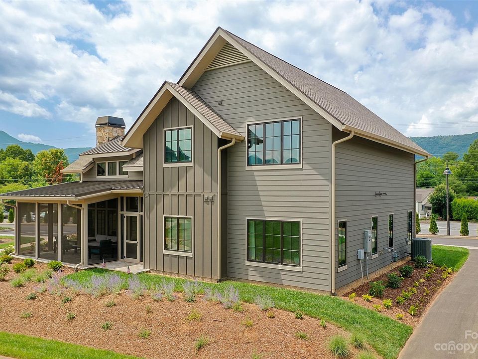 72 Raines Blvd Waynesville NC Zillow