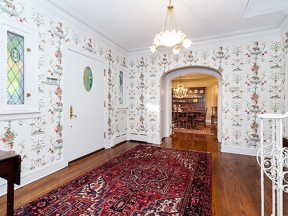 5th image of 1139 Lathrop Ave