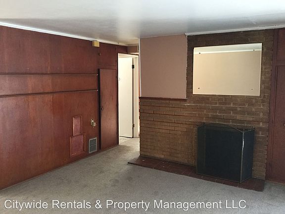 2nd image of 4262 N 42nd Pl