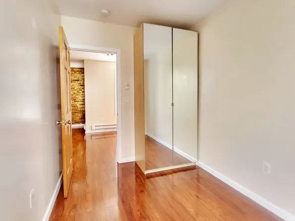 230 West 140th Street image 7 of 11