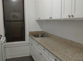 266 E 21st St APT 3A, Brooklyn, NY 11226