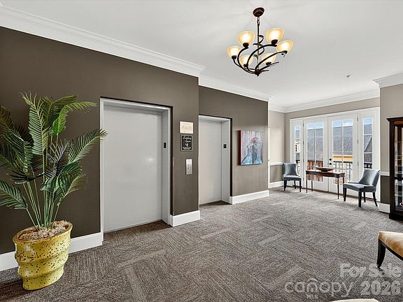 4th image of 6767 Louisburg Square Ln