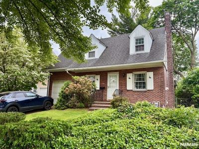 818 Maple Ave, Ridgefield, NJ, 07657