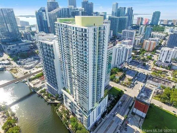 185 SW 7th St, Miami, FL