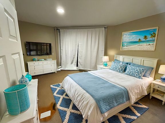 2nd image of 62A Egmont St #3