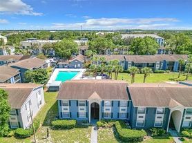 2549 N Alafaya Trl, Orlando, FL