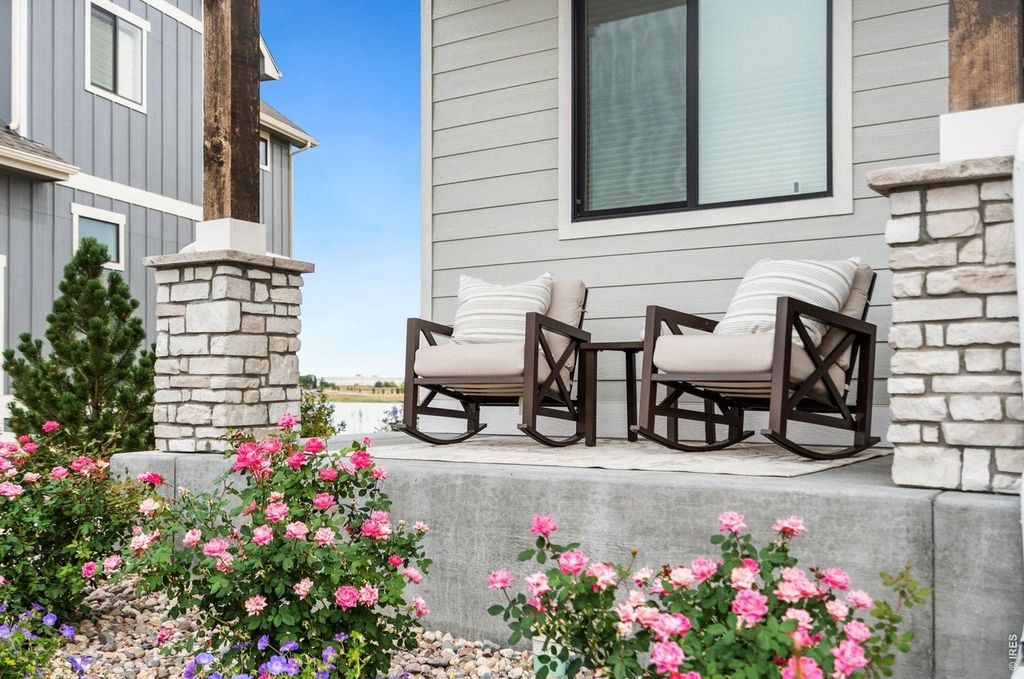 2922 Lake Verna Dr