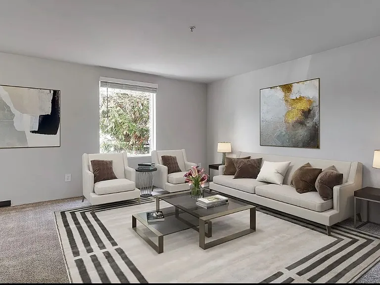 Violet Meadows Apartments — Photo 23