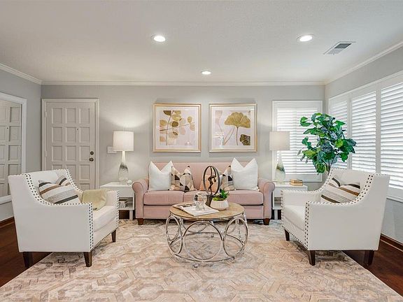 5th image of 19535 Vineyard Ln
