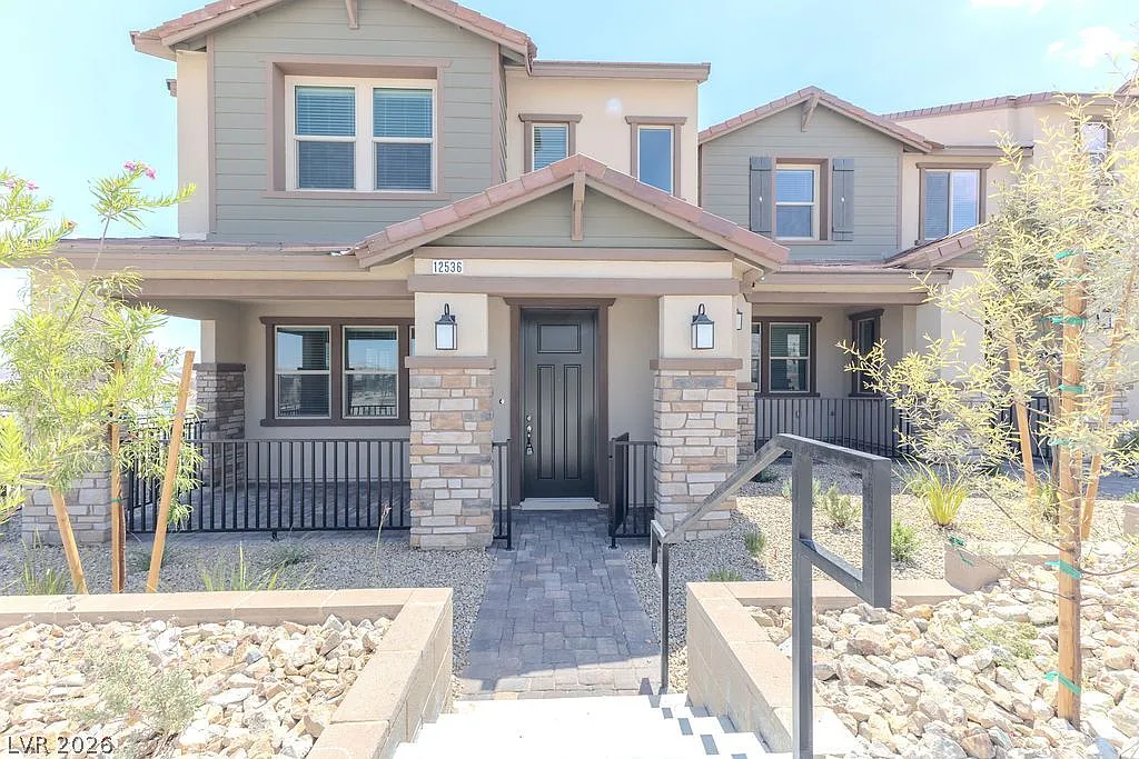 3 bed, 2.5 bath, 1809 sqft, $2,990 — Photo 1