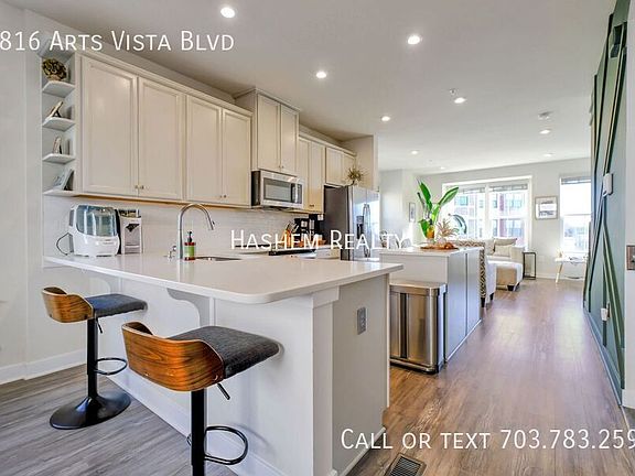 2nd image of 2816 Arts Vista Blvd