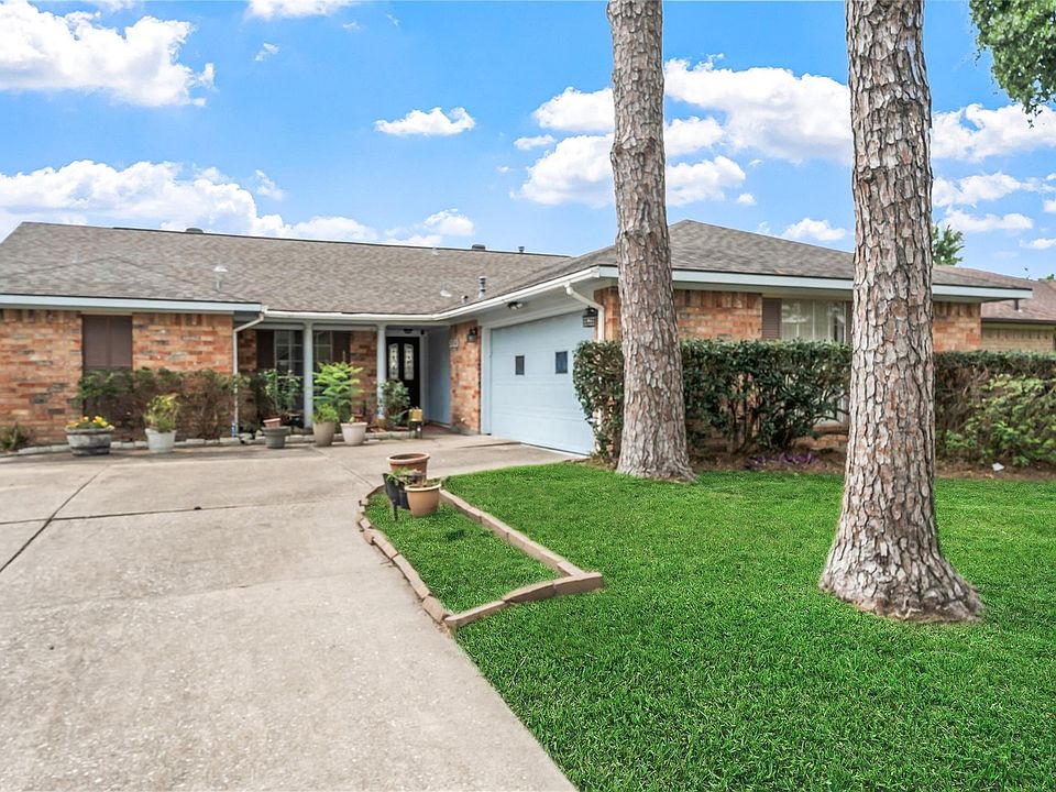 1st image of 5523 Greenhill Forest Dr