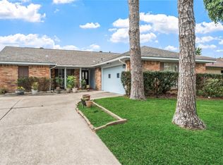5523 Greenhill Forest Dr, Houston, TX 77088