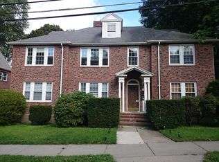 54 Crosby Rd, Newton, MA 02467