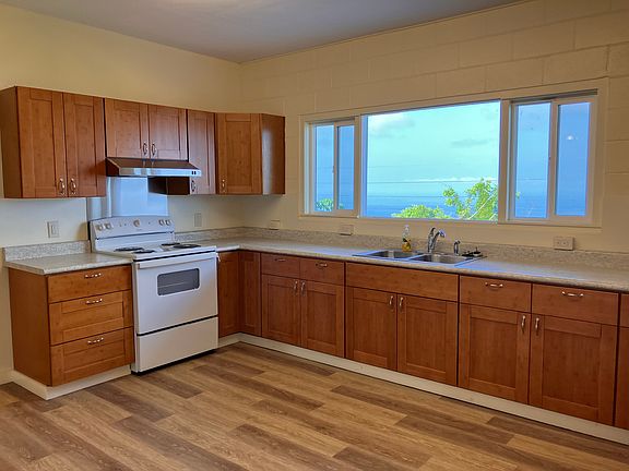 3rd image of 78-6758 Mamalahoa Hwy