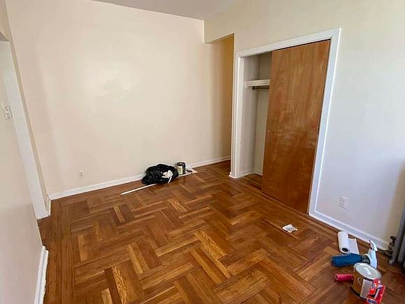 3rd image of 41 E 31st St #4S