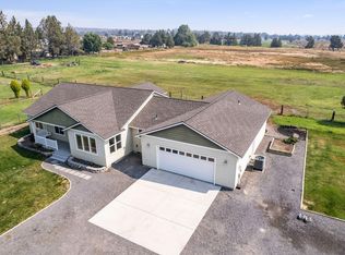 64954 Hunnell Rd, Bend, OR 97703