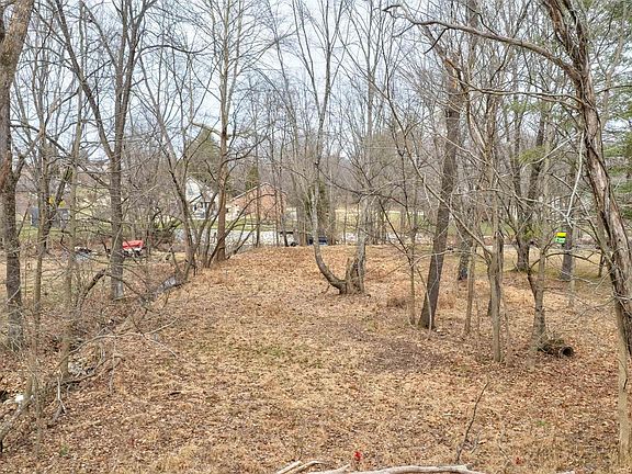 4th image of 470 S Melchoir Dr W