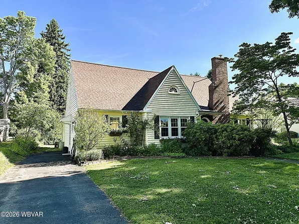 1621 Blair St, Williamsport, PA 17701