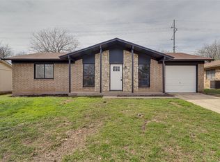 3905 Redstone Rd, Denton, TX 76209