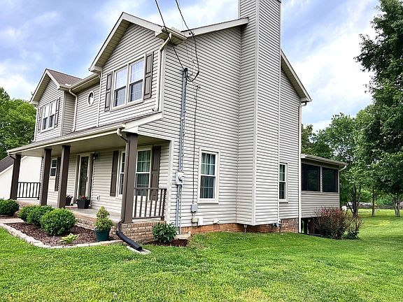 2nd image of 3478 Brookfield Dr