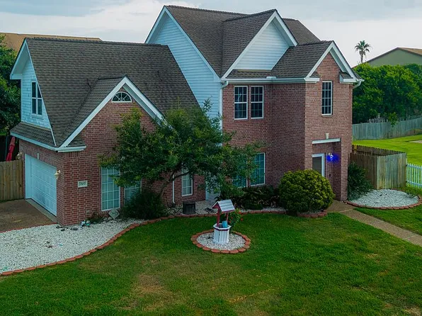 7307 Offats Point Cir, Galveston, TX 77551