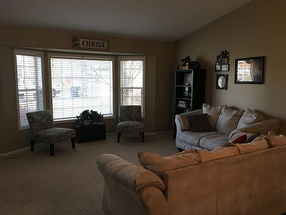 4th image of 465 Tryall Cir