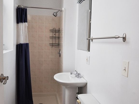 2nd bathroom