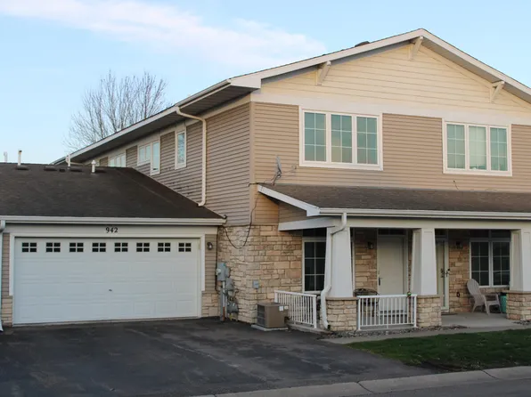 942 Crossings Dr, Delano, MN 55328