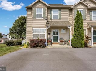 490 Hoch Rd, Blandon, PA 19510