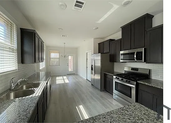 2304 Pyrite Dr — Photo 7