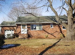 59 W Garwood Ave, Williamstown, NJ 08094