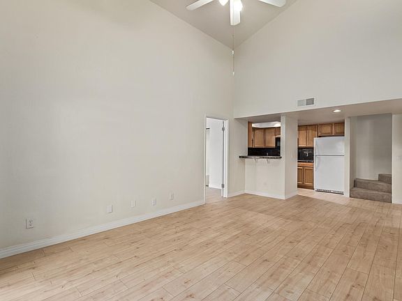 4th image of 850 S River Dr Unit 1024