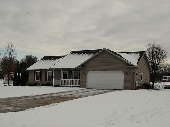 2nd image of 32921 Zinfandel Ave