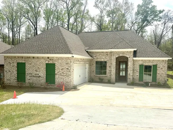 204 Falcon Ridge Rd, Vicksburg, MS 39180