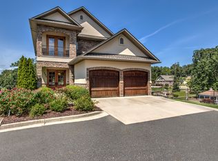194 Port Au Prince St, Hot Springs, AR 71913
