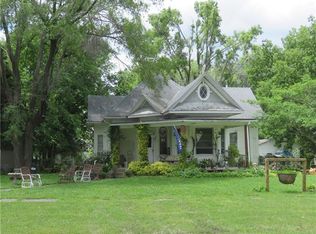 515 Main St, Pleasanton, KS 66075