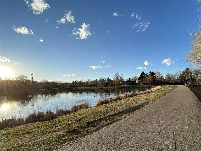 W Colorado Pl — Photo 8