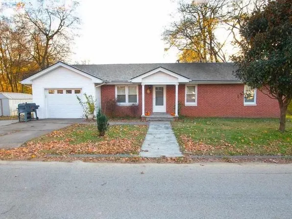 330 6th St, Corydon, KY 42406