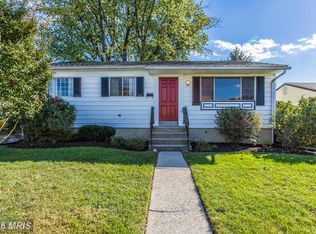 904 Young Pl, Frederick, MD 21702