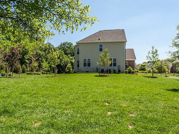 4th image of 502 Dennis Magruder Dr