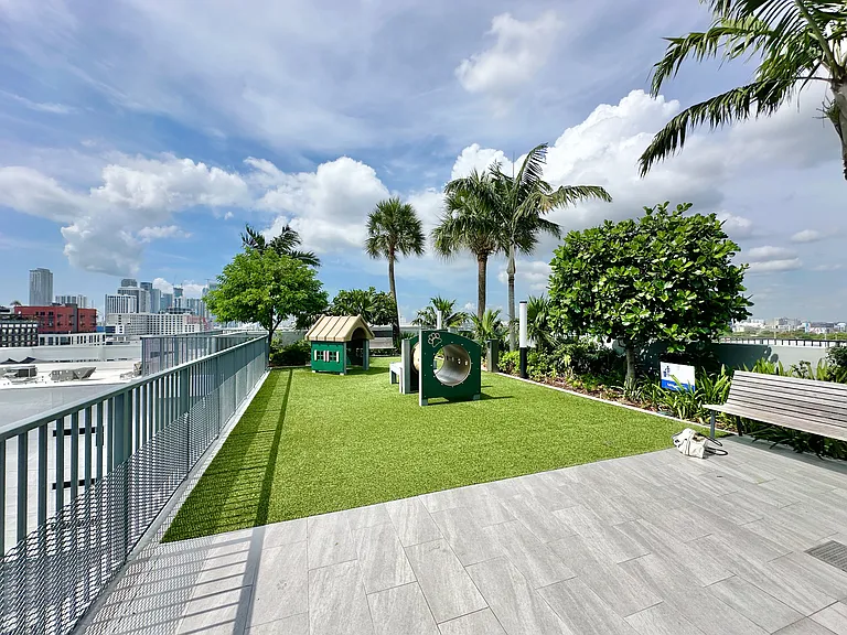 2618 N Miami Ave #A — Photo 20