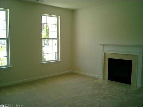 2nd image of 5428 Ann Arbor Ln