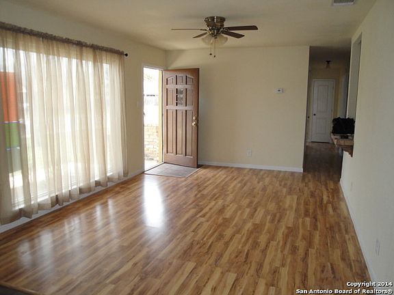 4th image of 513 Westchester Dr