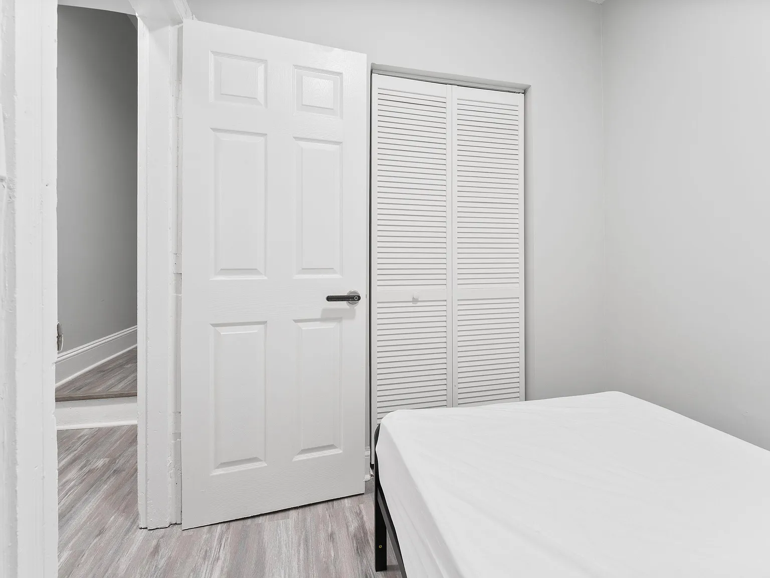 4 bed, 4.0 bath, 1743 sqft, $728 — Photo 3